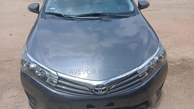 Toyota Corolla L 4dr Sedan (1.8L 4cyl 4A) 2015 Black · Photo 1