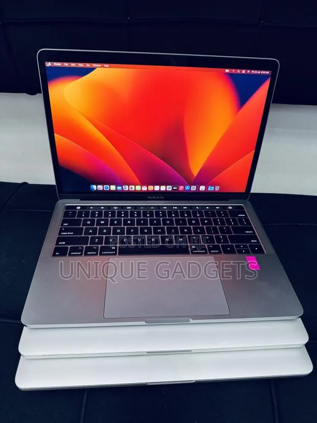 Laptop Apple MacBook Pro 2017 16GB Intel Core i5 SSD 256GB · Photo 1