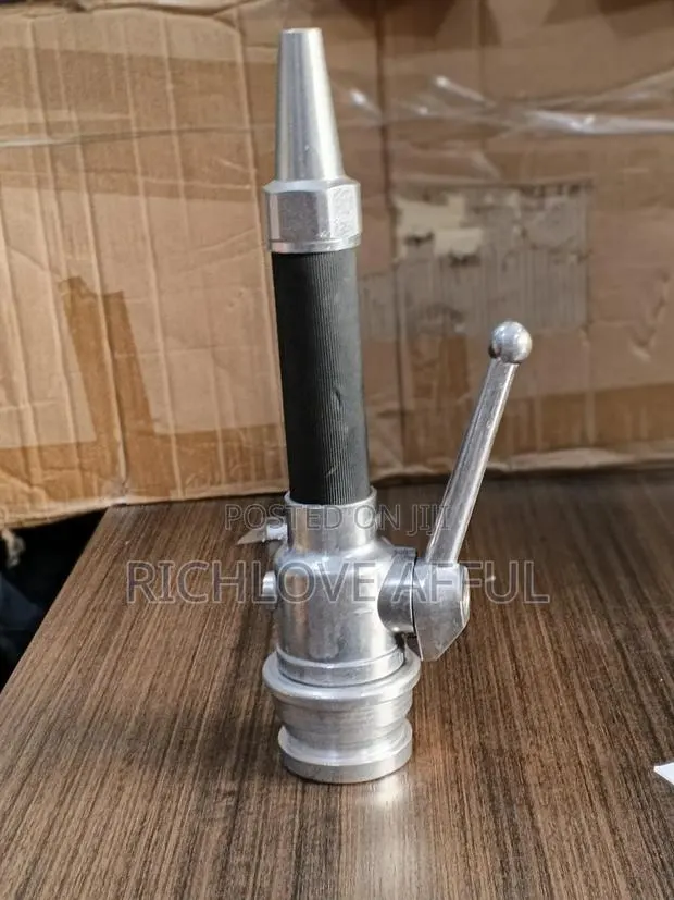 Hand Control Pipe · Photo 1