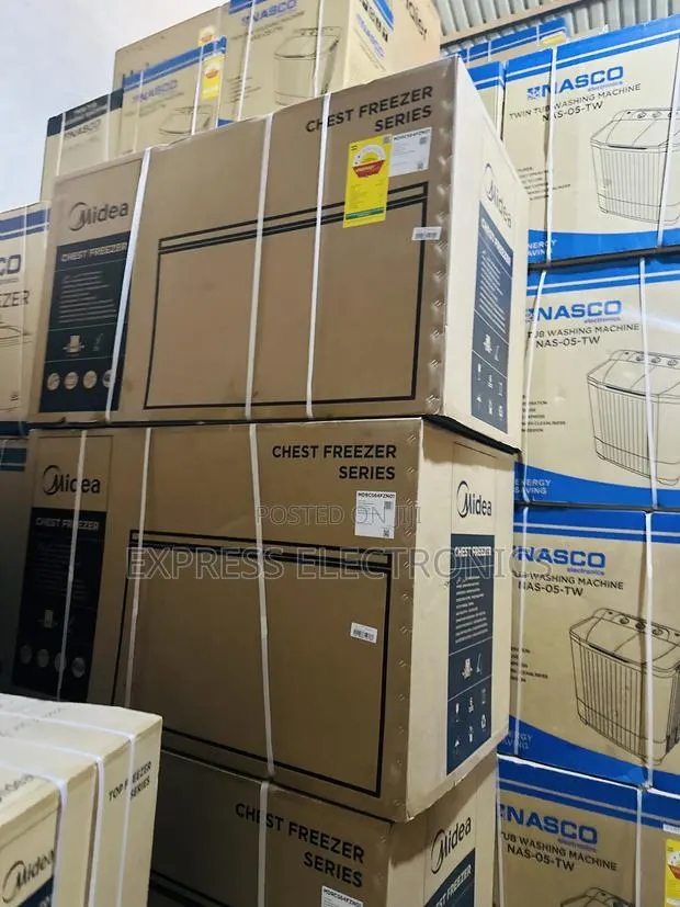 Fast Chill Chest Single Door Freezer 418l Midea · Photo 1