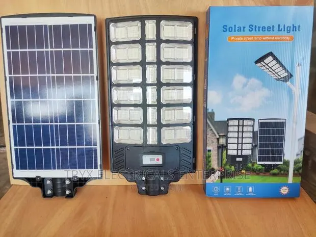 1000W Galaxy HQ Wide Angle Solar Street Light · Photo 1