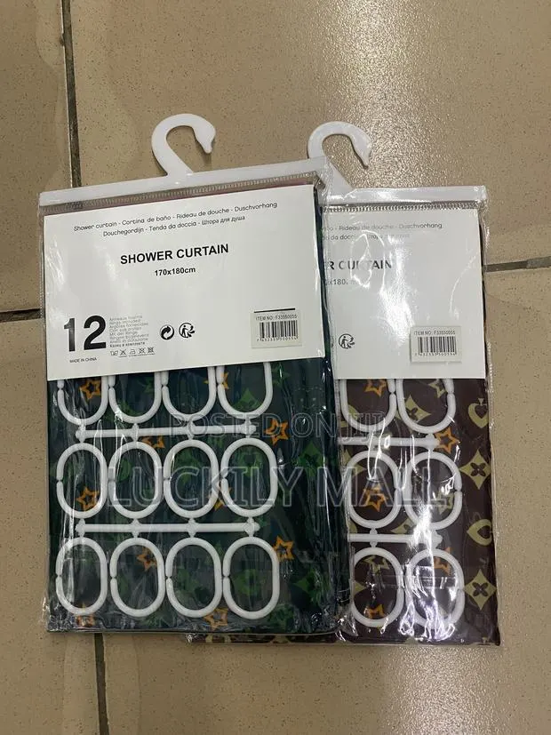 Shower Curtains · Photo 1