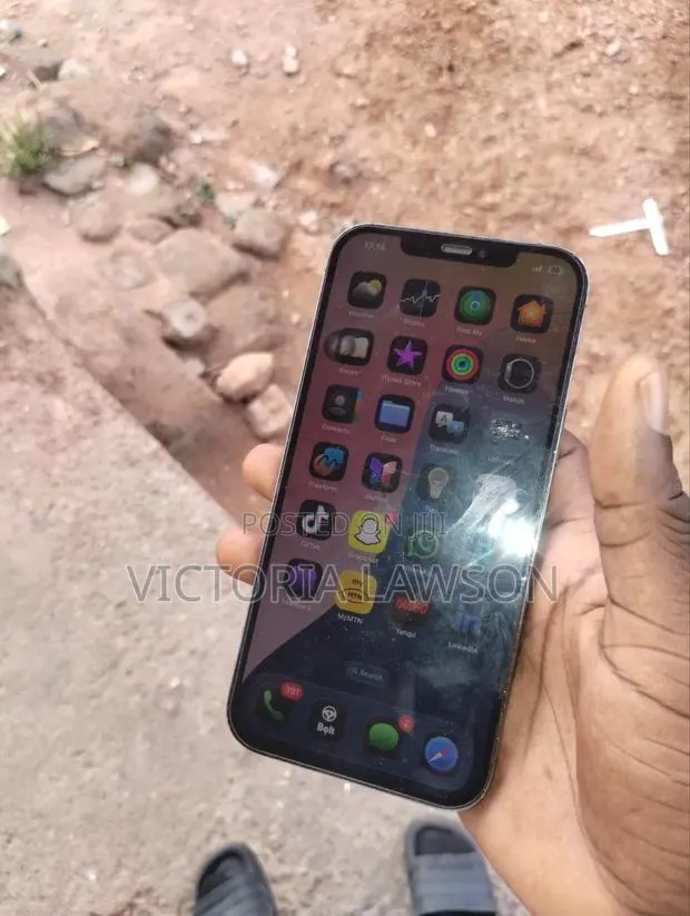 Apple iPhone 12 Pro Max 128 GB Gray · Photo 1