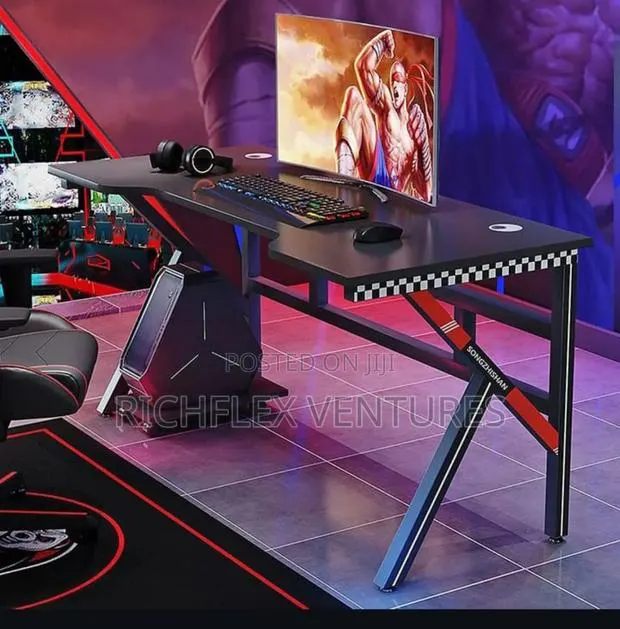 K Shape Gaming and Computer Desk · Photo 1
