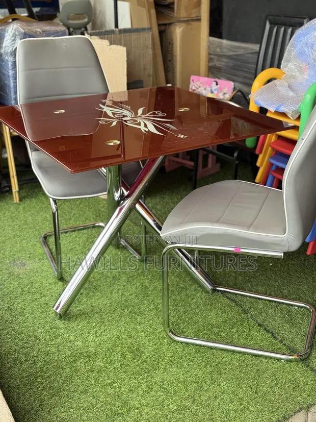 Beautiful 2-1 Dining Set. · Photo 1