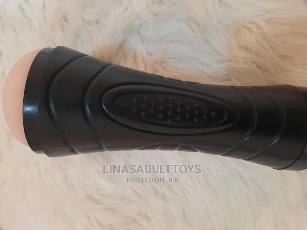 Non Vibration Fleshlight · Photo 1