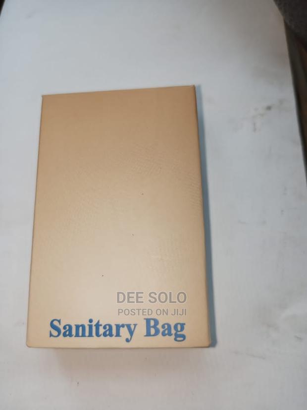 Sanitary Bag · Photo 2