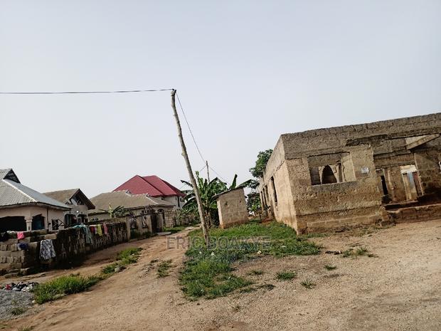 Uncompleted Five Bedrooms for Sale at Asuofia · Photo 3
