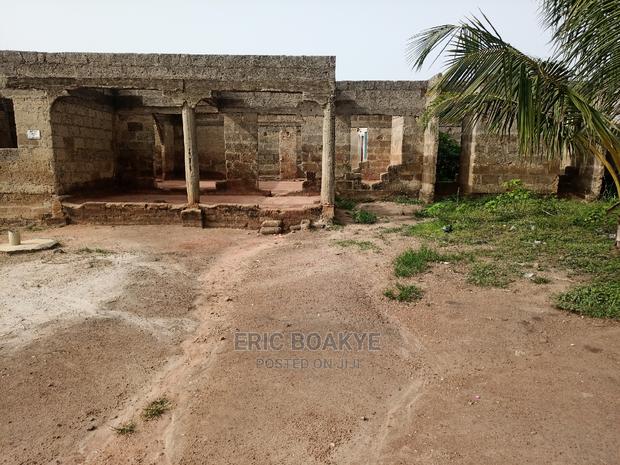 Uncompleted Five Bedrooms for Sale at Asuofia · Photo 7