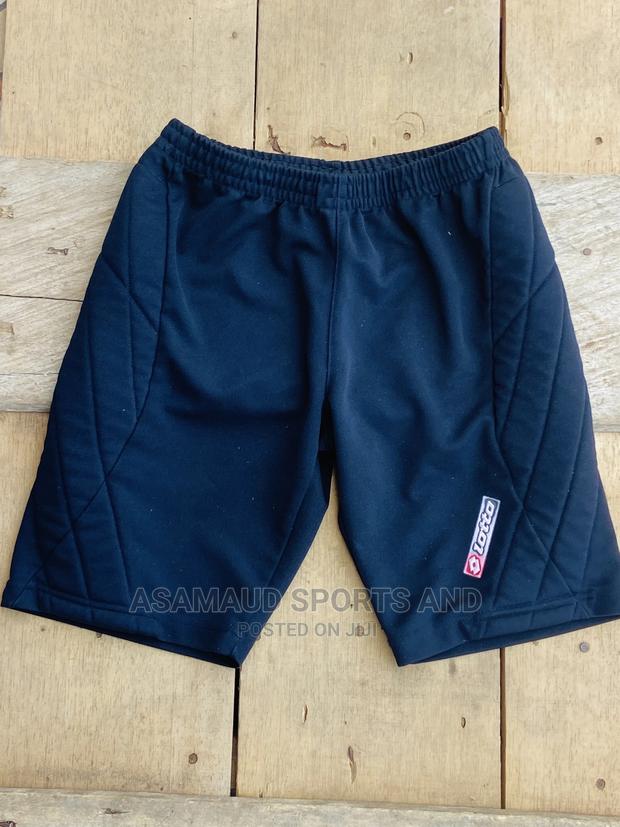Original Goalkeepers Gloves and Pant at Cool Price · Photo 4
