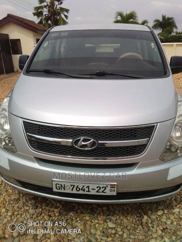 Car Rentals Service in Ghana. Ghana Van Hire Service · Photo 1