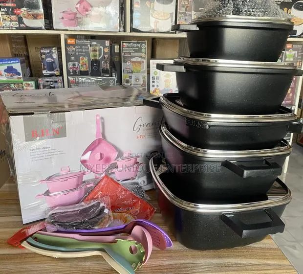 Granite Cookware Set for Kitchen Use · Photo 1