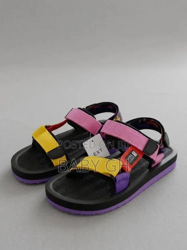 Kids Next Sandals · Photo 1