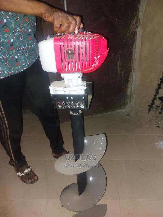 Auger Drill Rigging Machine · Photo 1