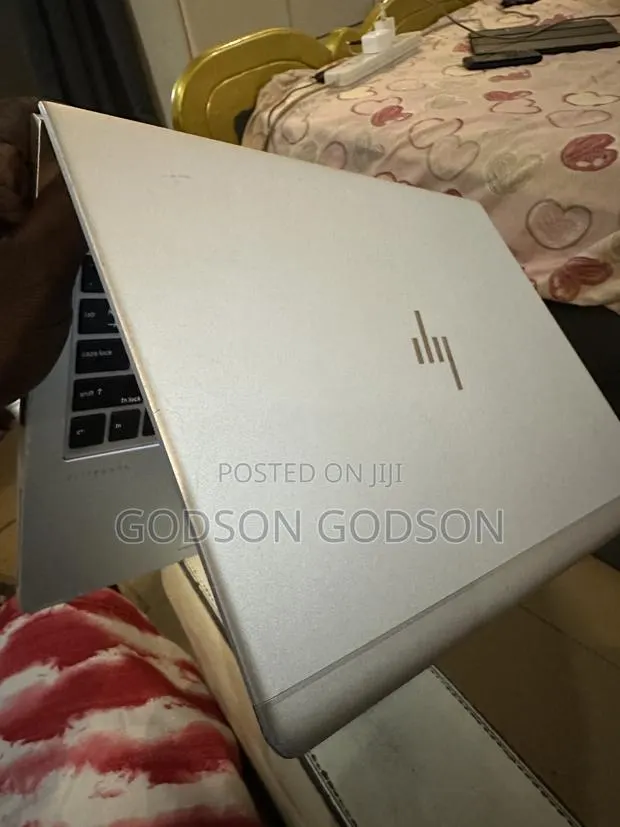 Laptop HP EliteBook 830 G5 8GB Intel Core i5 SSD 256GB · Photo 1