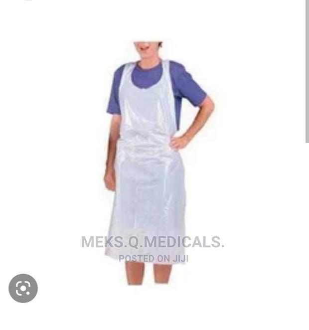 Disposable Apron · Photo 2