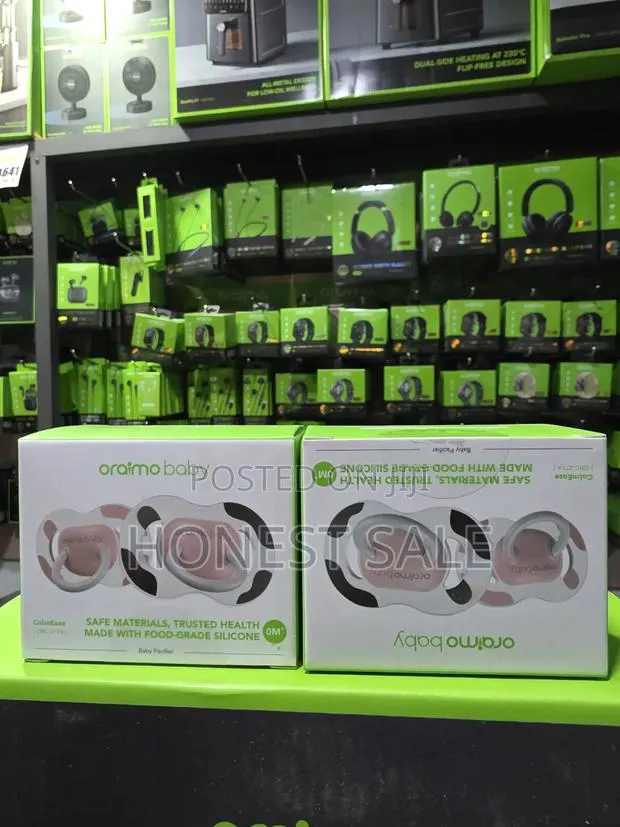 Oraimo Baby Calmease Food-grade Silicone Pacifier · Photo 1