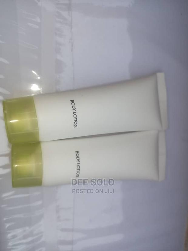 Body Lotion · Photo 1