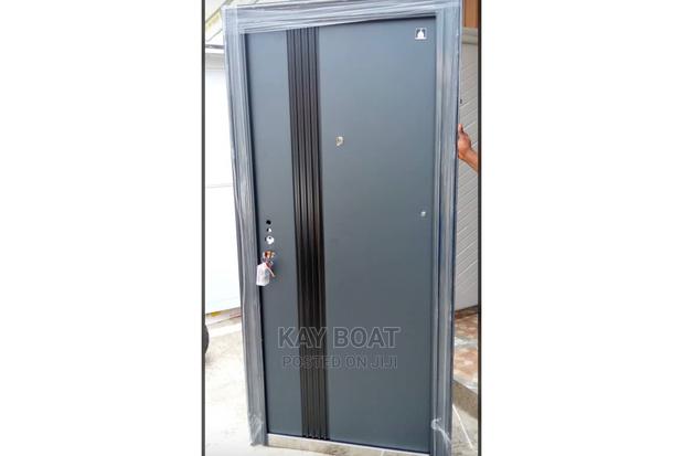 A Very Simple Door Available · Photo 1