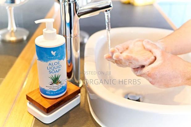 Forever Aloe Liquid Soap · Photo 1