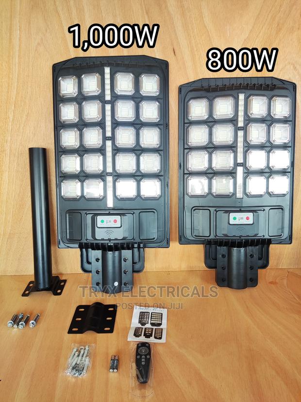 1000W Solar Street Light LY-400 · Photo 1