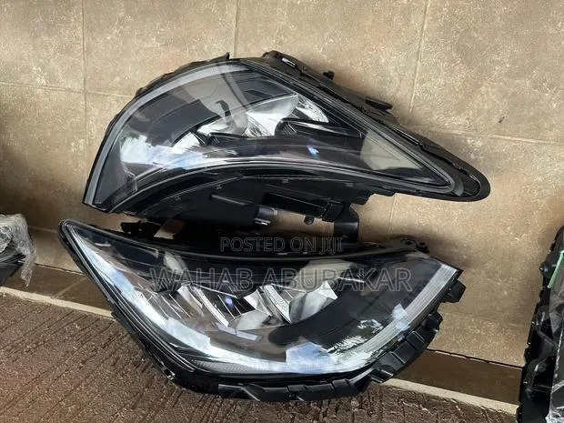 Hyundai Sonata 2021 Headlights Pair · Photo 1