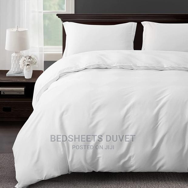 7pcs White Duvet Set · Photo 1