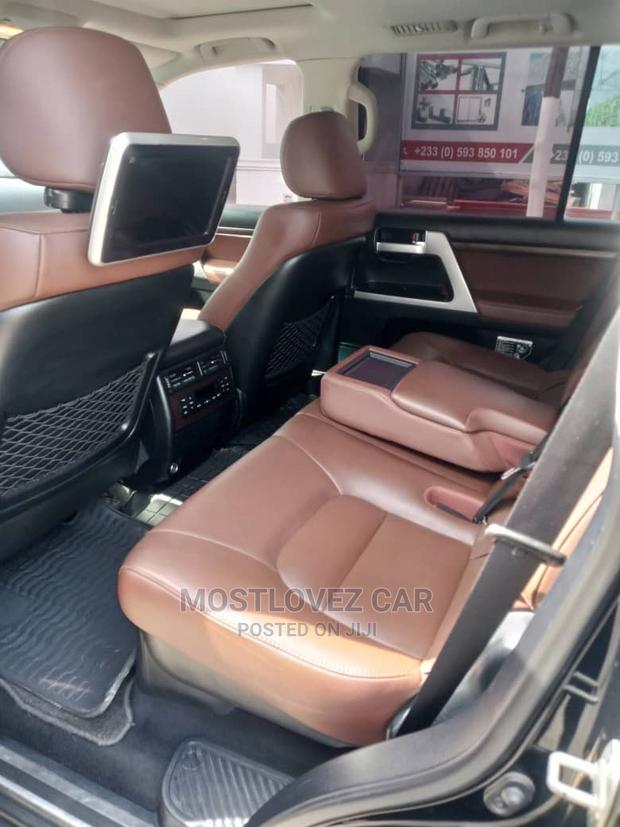 Ghana Car Rentals Service In Accra Landcruiser V8 For Rent · Photo 4