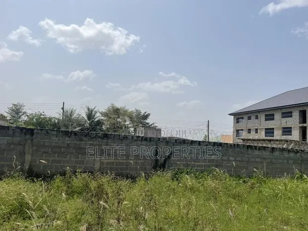 2 Plot of Title Land for Sale in Mataheko - Ecg · Photo 1