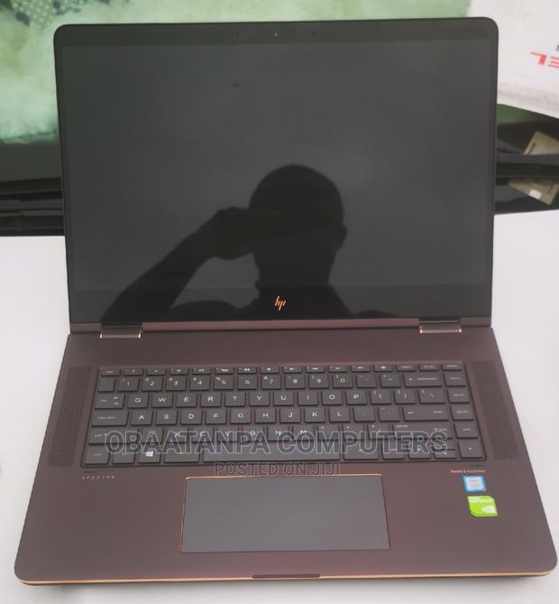 Laptop HP Spectre X360 15 8GB Intel Core i7 SSD 256GB · Photo 1
