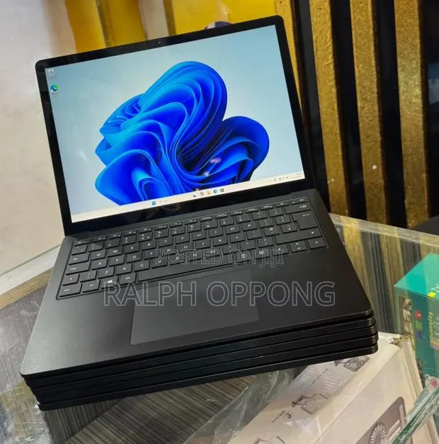 Laptop Microsoft Surface 3 8GB Intel Core i5 SSD 256GB · Photo 1