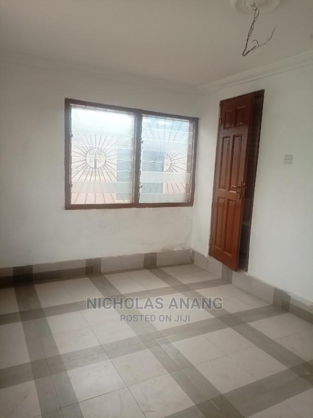 1bdrm House in Dorns Properties, New Town for rent · Photo 4