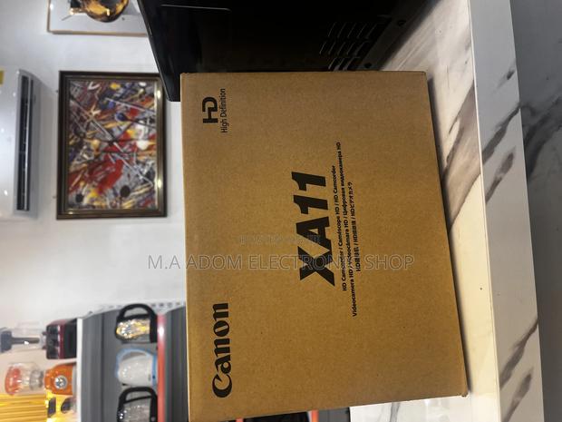 Canon XA11 Video Camcorder · Photo 1