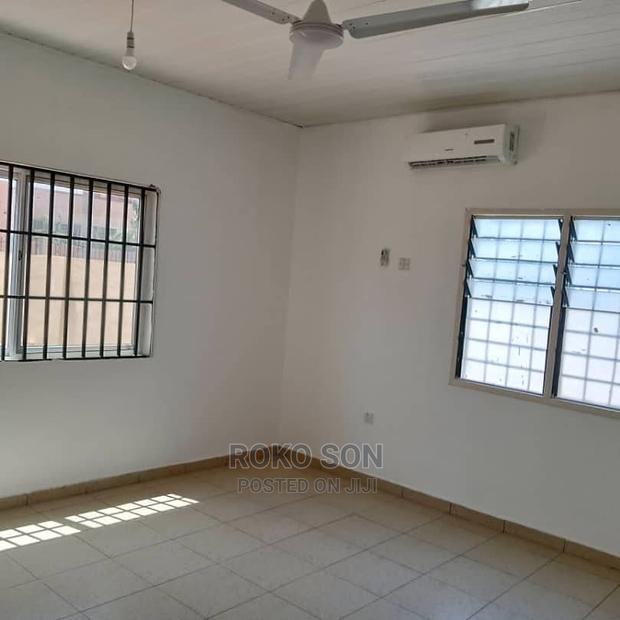 3bdrm House in Dr Roko, Spintex for rent · Photo 5