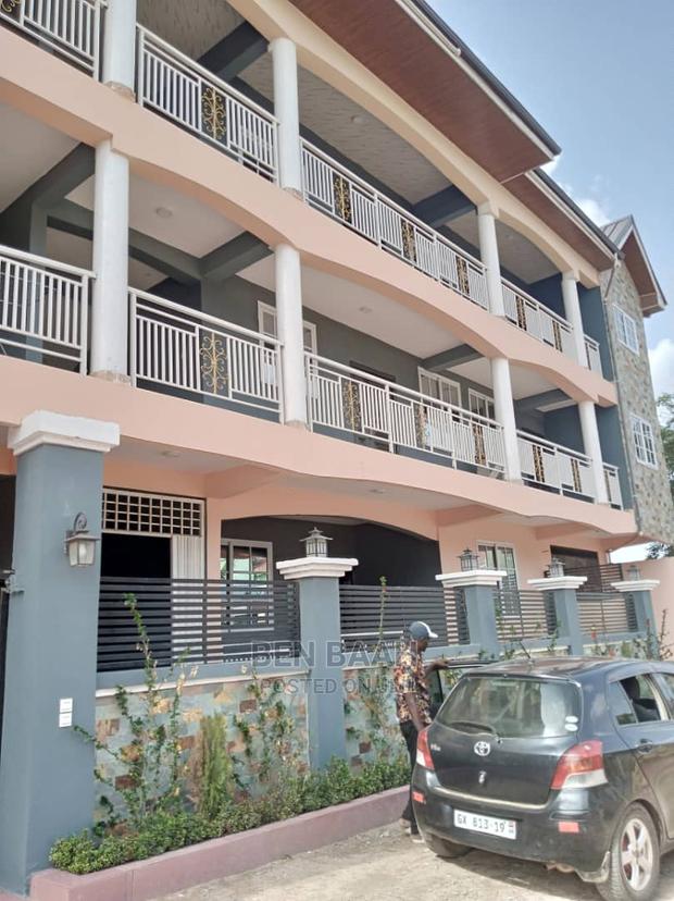 2bdrm Apartment in Ben Properties, Dome for rent · Photo 1