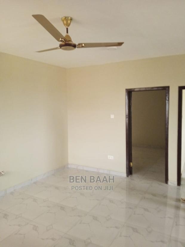 2bdrm Apartment in Ben Properties, Dome for rent · Photo 3