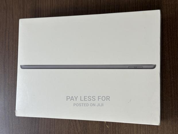 New Apple iPad Air 256 GB Gray · Photo 5