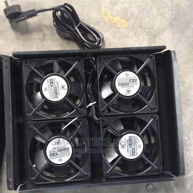 Cooling Fan for Network and Server Racks · Photo 5
