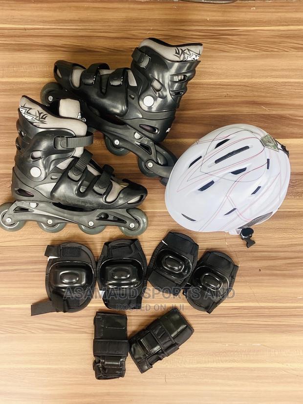 Original Set of Skating Gears at Cool Price · Photo 3