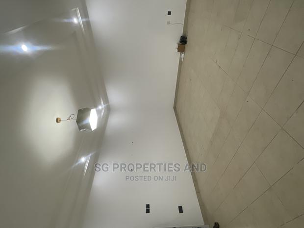 1bdrm Apartment in Coastal Estates, Spintex for rent · Photo 2