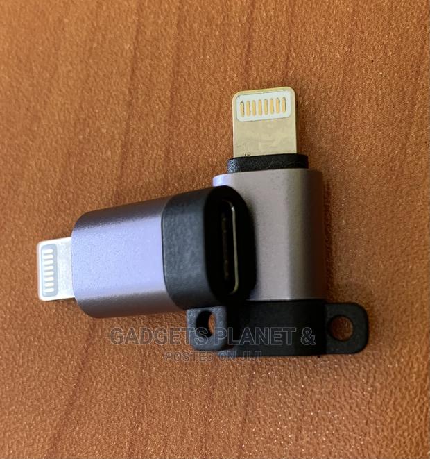 Lightning to USB C Type C Adapter Converter · Photo 4