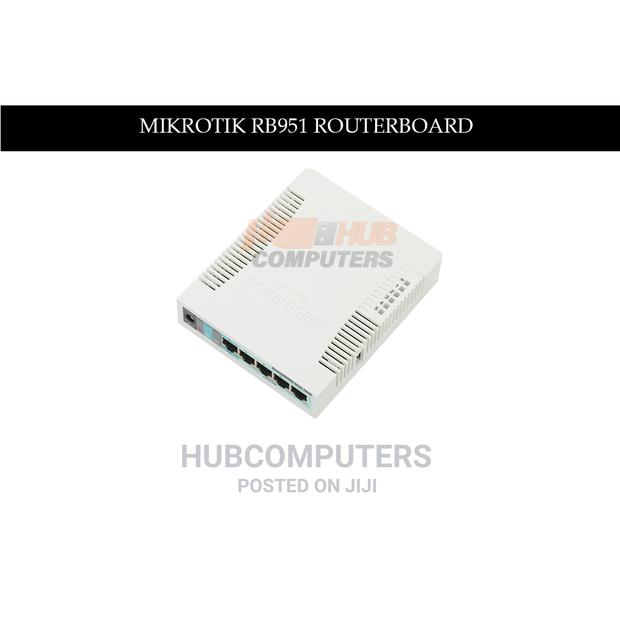 Mikrotik Rb951Ui - 2HnD Routerboard · Photo 1