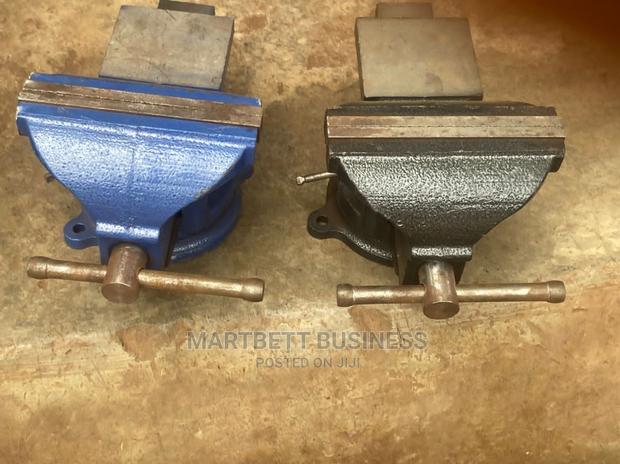 6" Bench Vice · Photo 1