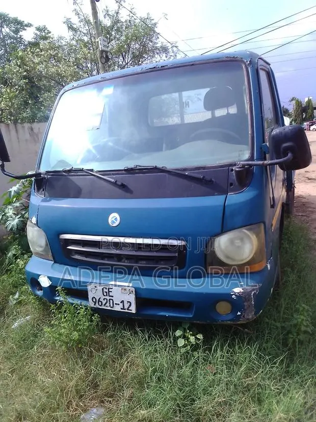 Kia Bongo 2012 · Photo 1