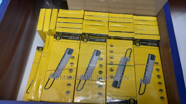 Type C Adapter (8 in 1) · Photo 2