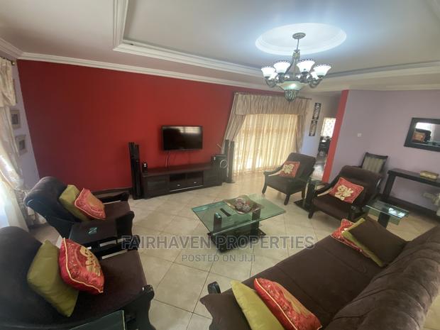 Fully Furnished 3 Bedrooms House at Spintex · Photo 7