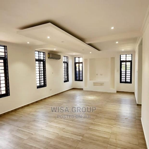 4bdrm Apartment in Accra Metropolitan for Rent · Photo 4