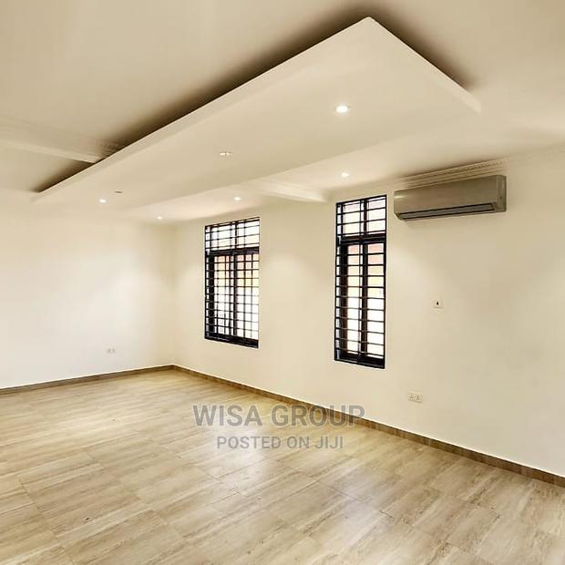 4bdrm Apartment in Accra Metropolitan for Rent · Photo 5