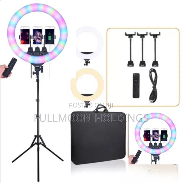21 Inches RGB LED Ringlight · Photo 3