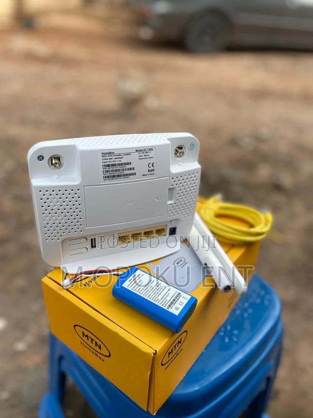 Universal ZLT S25 · Photo 6